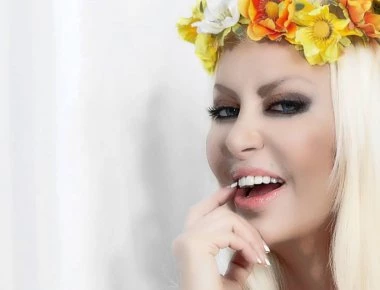 Ελεάνα Βέντη: Τη θυμάστε; Δείτε την σήμερα ελαφρώς «τσιμπημένη»! (βίντεο)